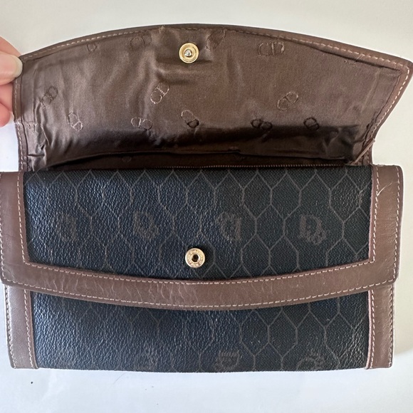 Christian Dior wallet - Picture 1 of 6